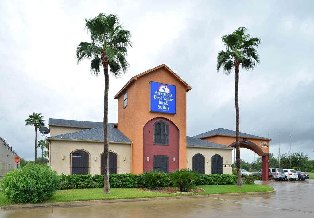 Americas Best Value Inn & Suites San Benito Exterior photo