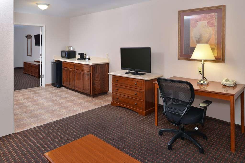 Americas Best Value Inn & Suites San Benito Room photo